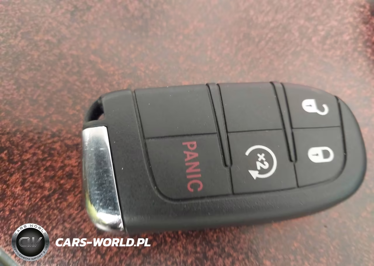 2020 Jeep Renegade Latitude 4X4 VIN:ZACNJBBB6LPL97786 - 11