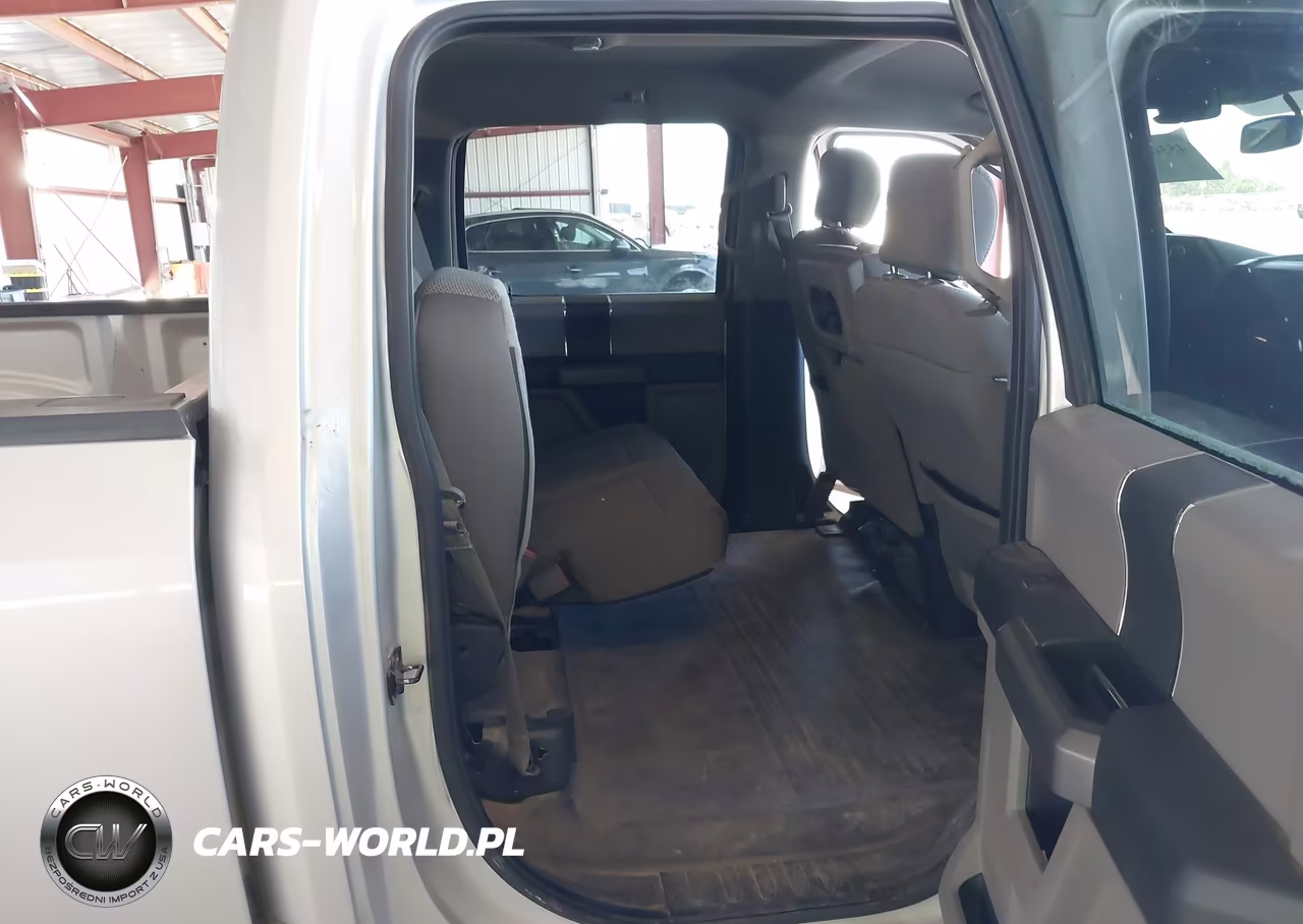 2018 Ford F-150 Xlt VIN:1FTFW1EG4JKD61029 - 8