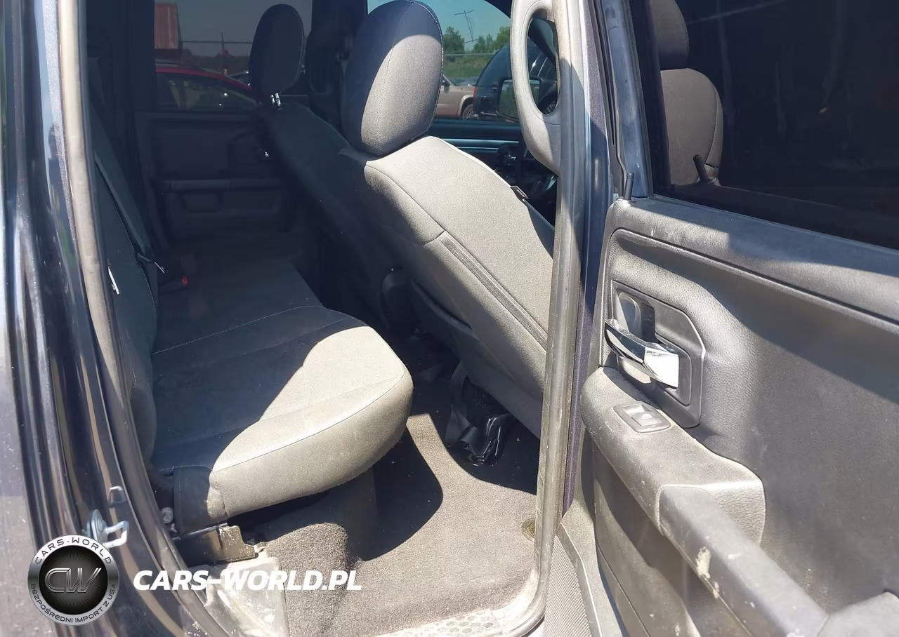 2021 Ram 1500 Classic Warlock 4X4 6'4 Box VIN:1C6RR7GG0MS525988 - 8