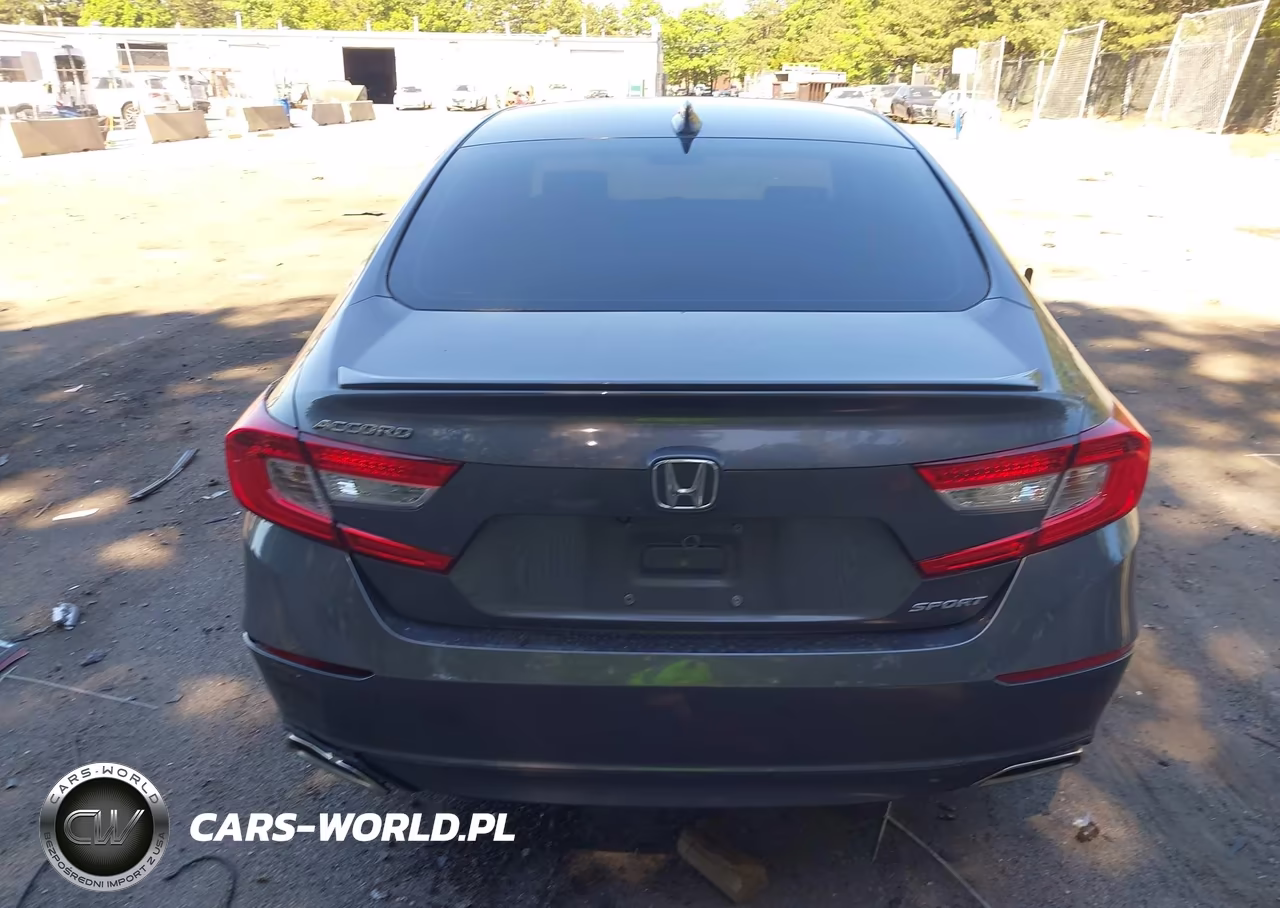 2018 Honda Accord Sport VIN:1HGCV1F38JA180377 - 16