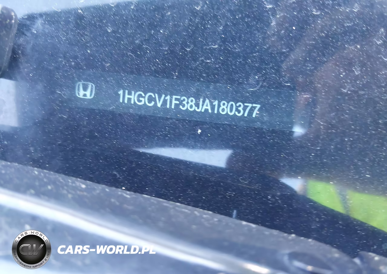 2018 Honda Accord Sport VIN:1HGCV1F38JA180377 - 17