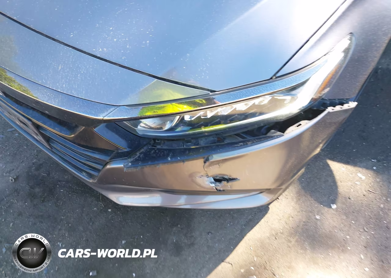 2018 Honda Accord Sport VIN:1HGCV1F38JA180377 - 6