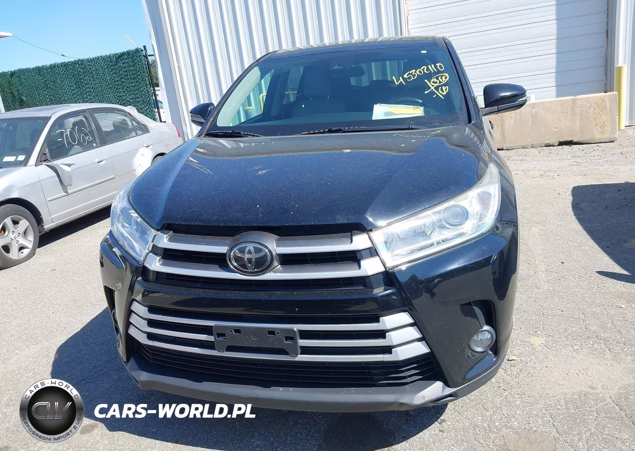 2017 Toyota Highlander Le Plus VIN:5TDBZRFH6HS381779 - 12