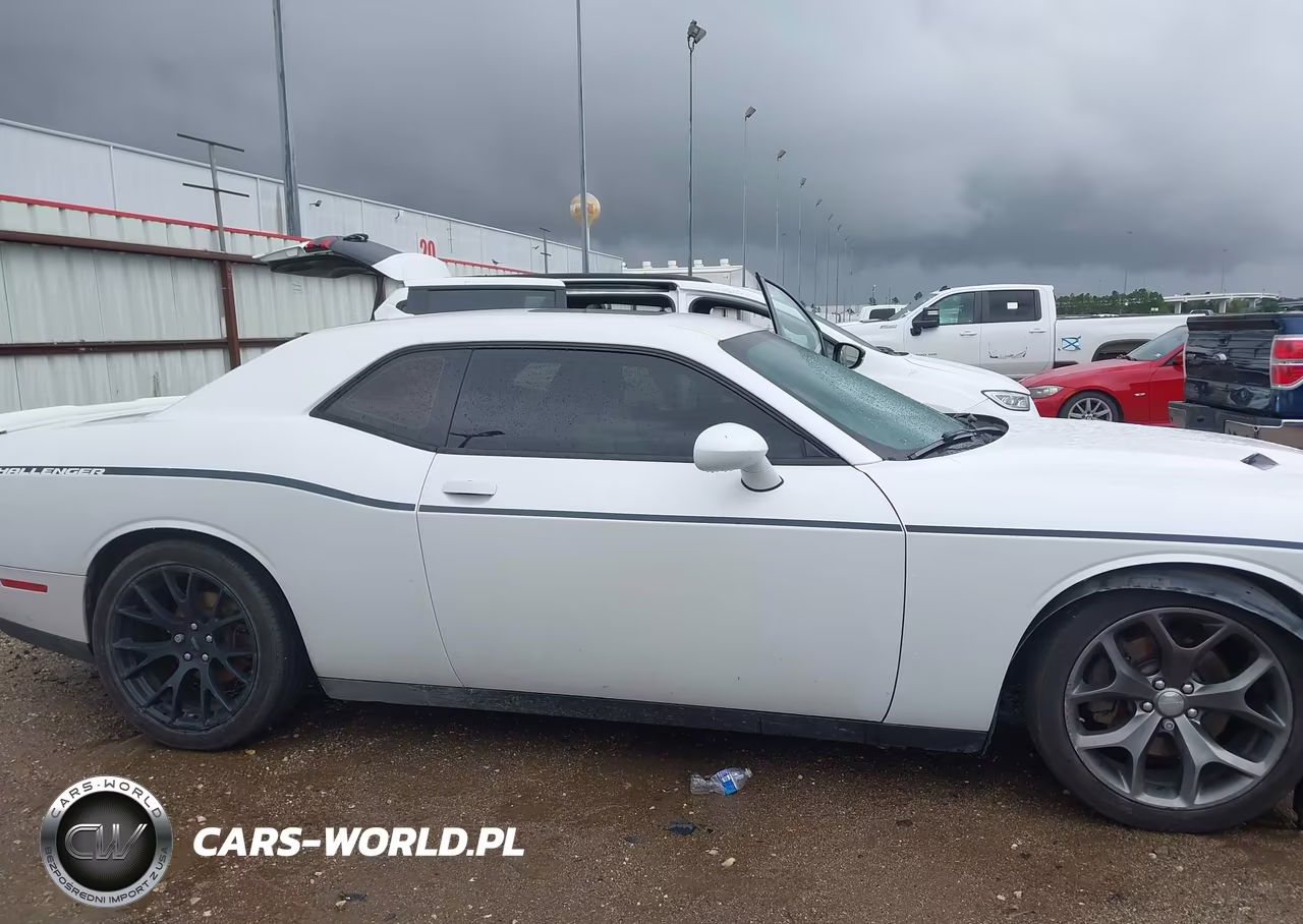2015 Dodge Challenger Sxt Plus VIN:2C3CDZBG3FH706467 - 14