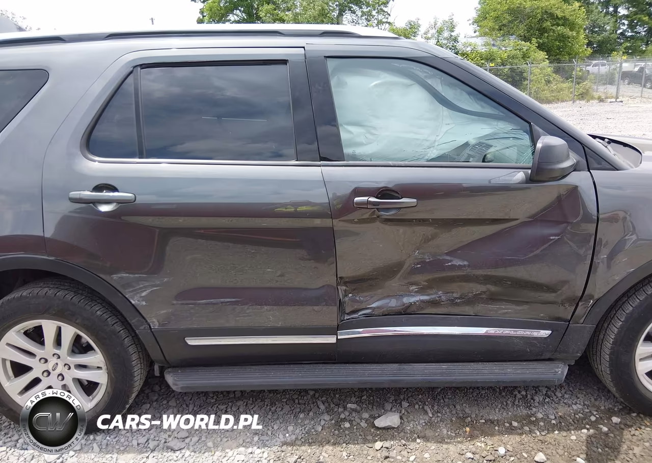 2019 Ford Explorer Xlt VIN:1FM5K8D87KGB01976 - 6