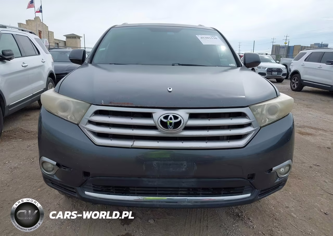 2011 Toyota Highlander Base V6 VIN:5TDBK3EH6BS055216 - 12