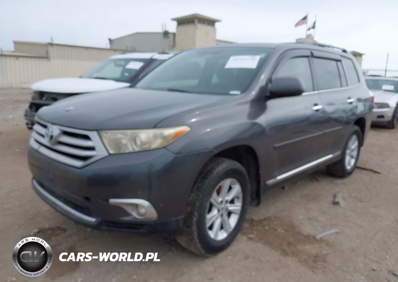 2011 Toyota Highlander Base V6 VIN:5TDBK3EH6BS055216 - 2