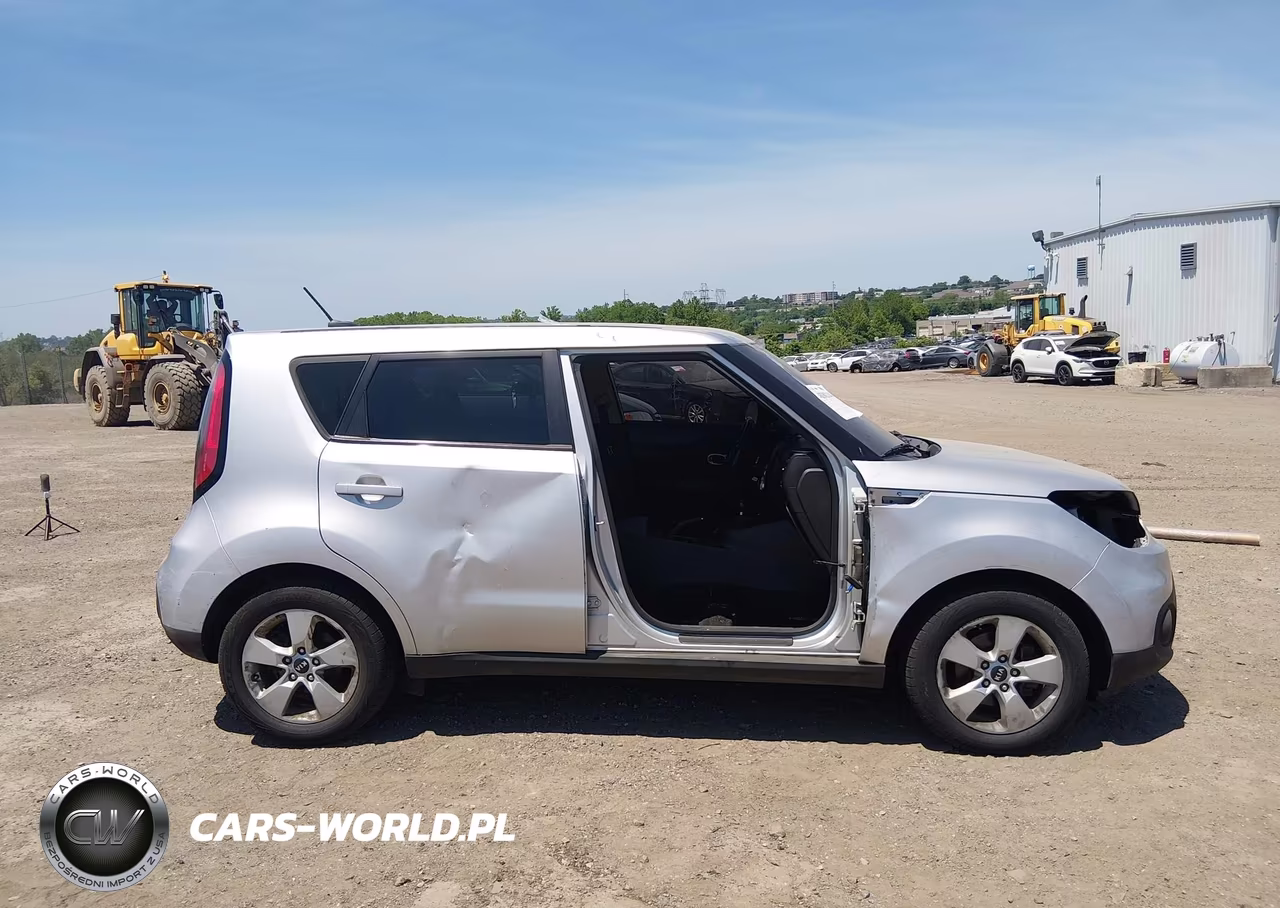 2017 Kia Soul VIN:KNDJN2A26H7412282 - 13