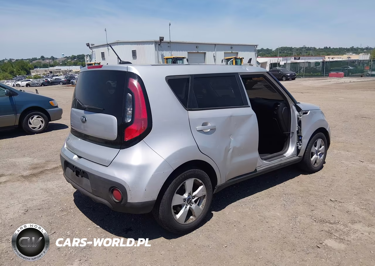 2017 Kia Soul VIN:KNDJN2A26H7412282 - 4