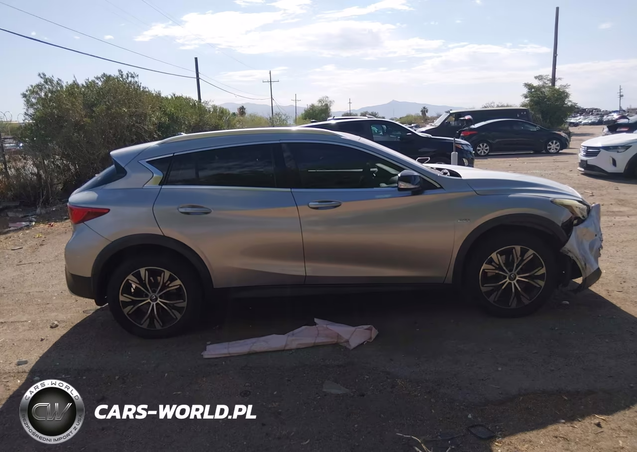 2018 Infiniti Qx30 Premium VIN:SJKCH5CR7JA054255 - 12