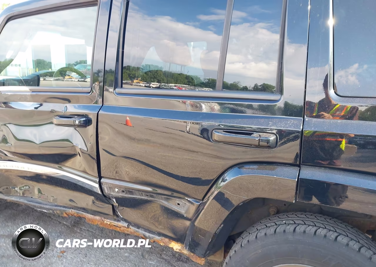 2006 Jeep Commander VIN:1J8HG48K66C354603 - 12