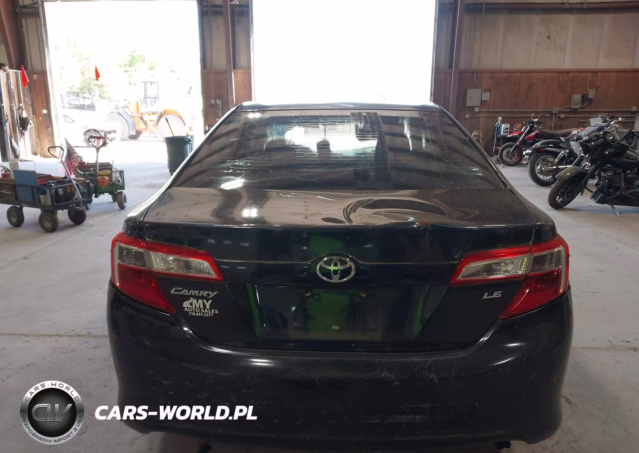 2012 Toyota Camry Le VIN:4T1BF1FK1CU140508 - 14