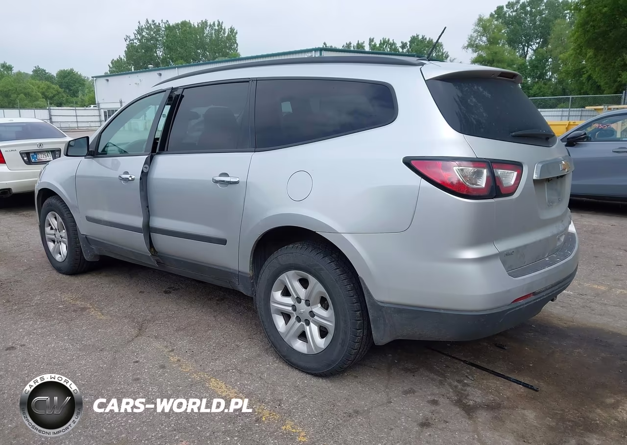 2014 Chevrolet Traverse Ls VIN:1GNKVFKD3EJ329877 - 3