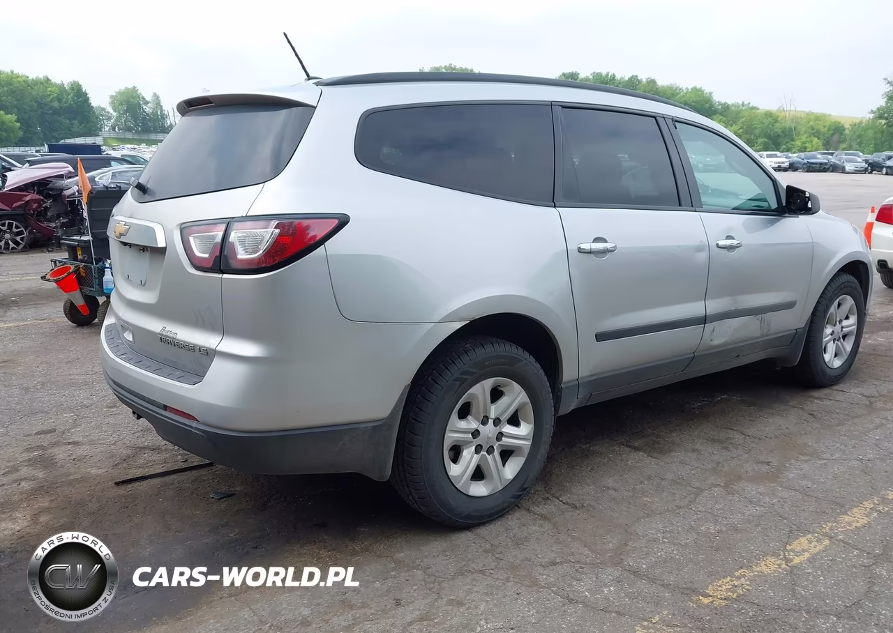 2014 Chevrolet Traverse Ls VIN:1GNKVFKD3EJ329877 - 4