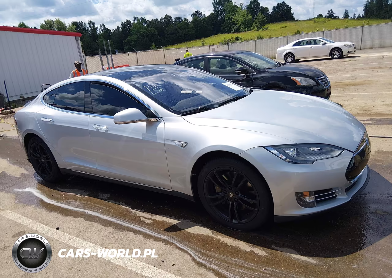 2013 Tesla Model S VIN:5YJSA1CN6DFP18159 - 13