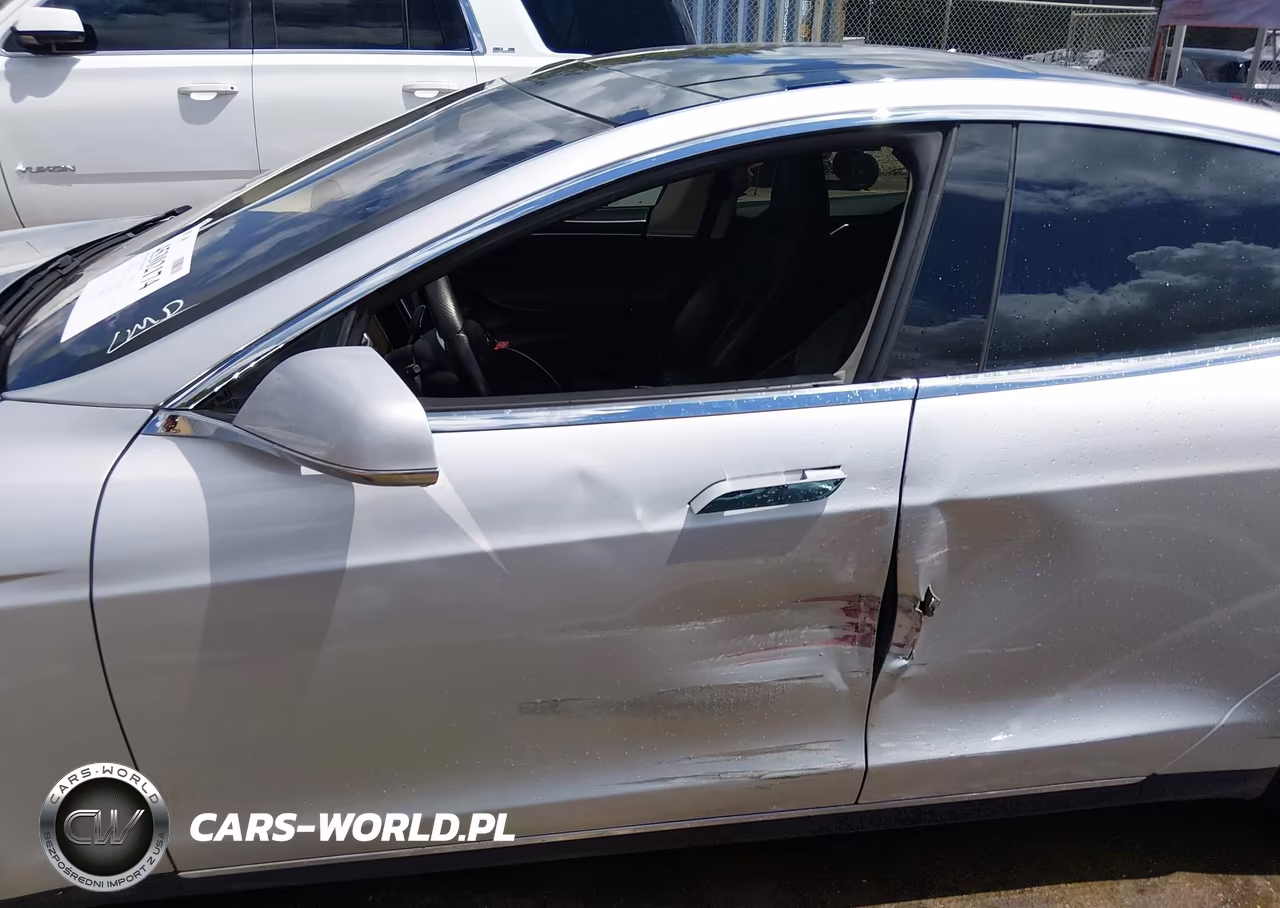 2013 Tesla Model S VIN:5YJSA1CN6DFP18159 - 6