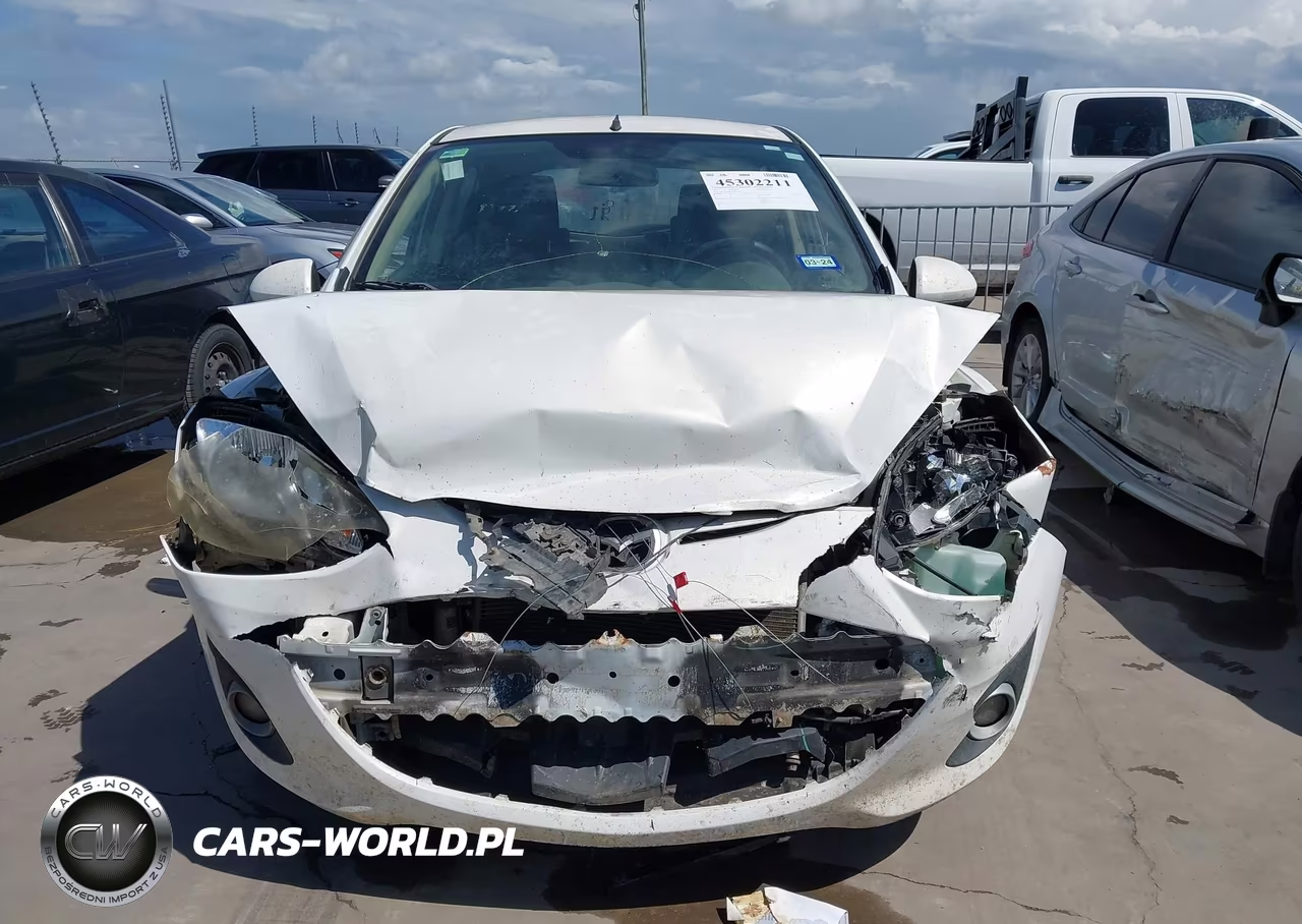 2011 Mazda Mazda2 Touring VIN:JM1DE1HYXB0117008 - 12