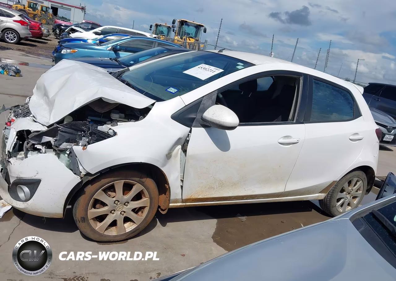 2011 Mazda Mazda2 Touring VIN:JM1DE1HYXB0117008 - 14