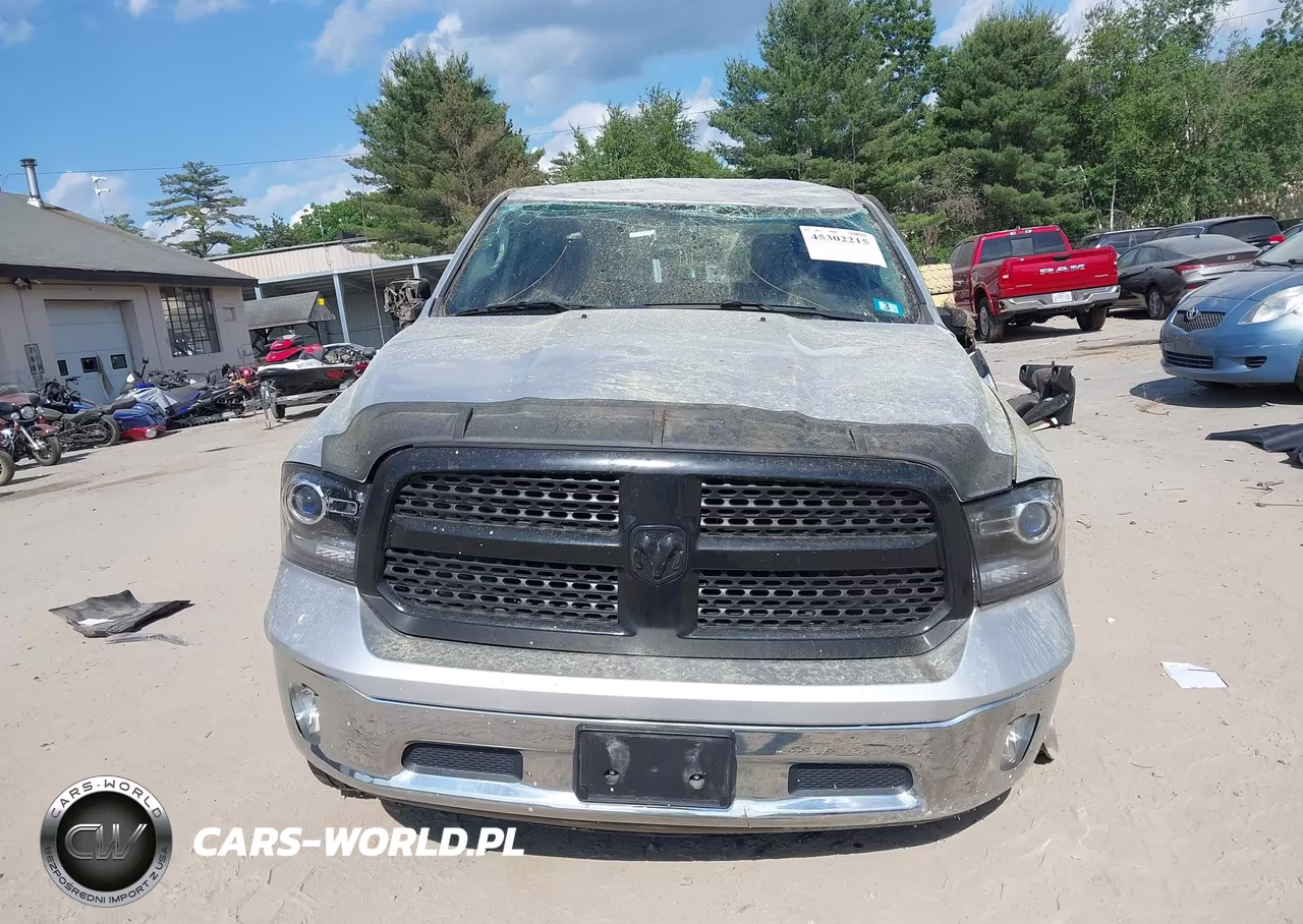 2016 Ram 1500 Laramie VIN:1C6RR7NT9GS137694 - 12