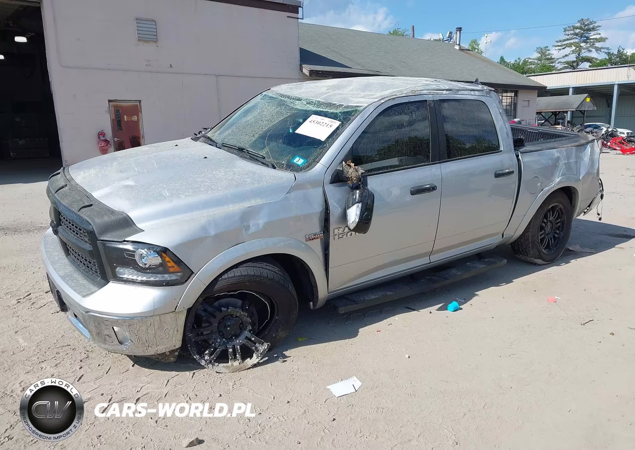 2016 Ram 1500 Laramie VIN:1C6RR7NT9GS137694 - 2