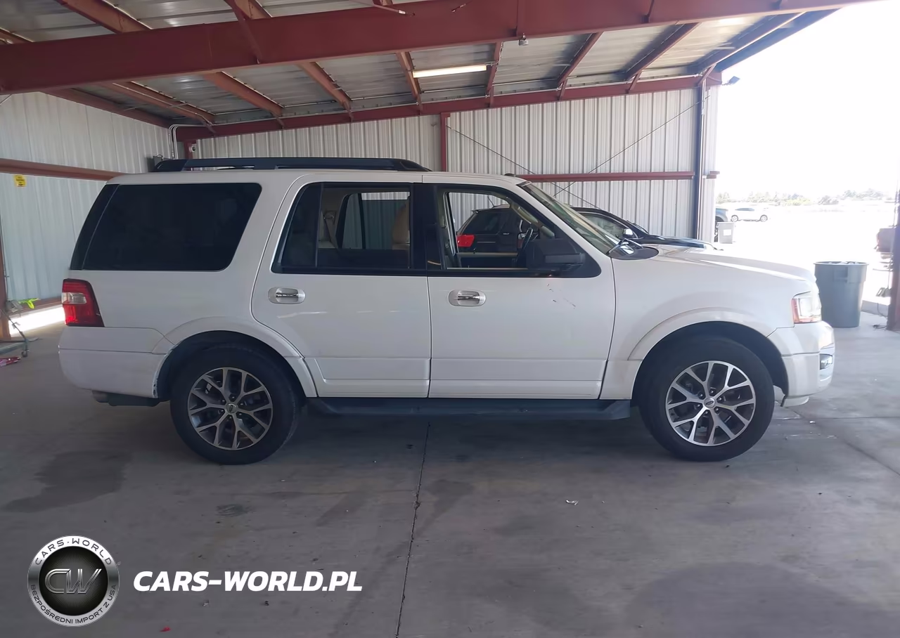 2016 Ford Expedition Xlt VIN:1FMJU1HT1GEF50636 - 14