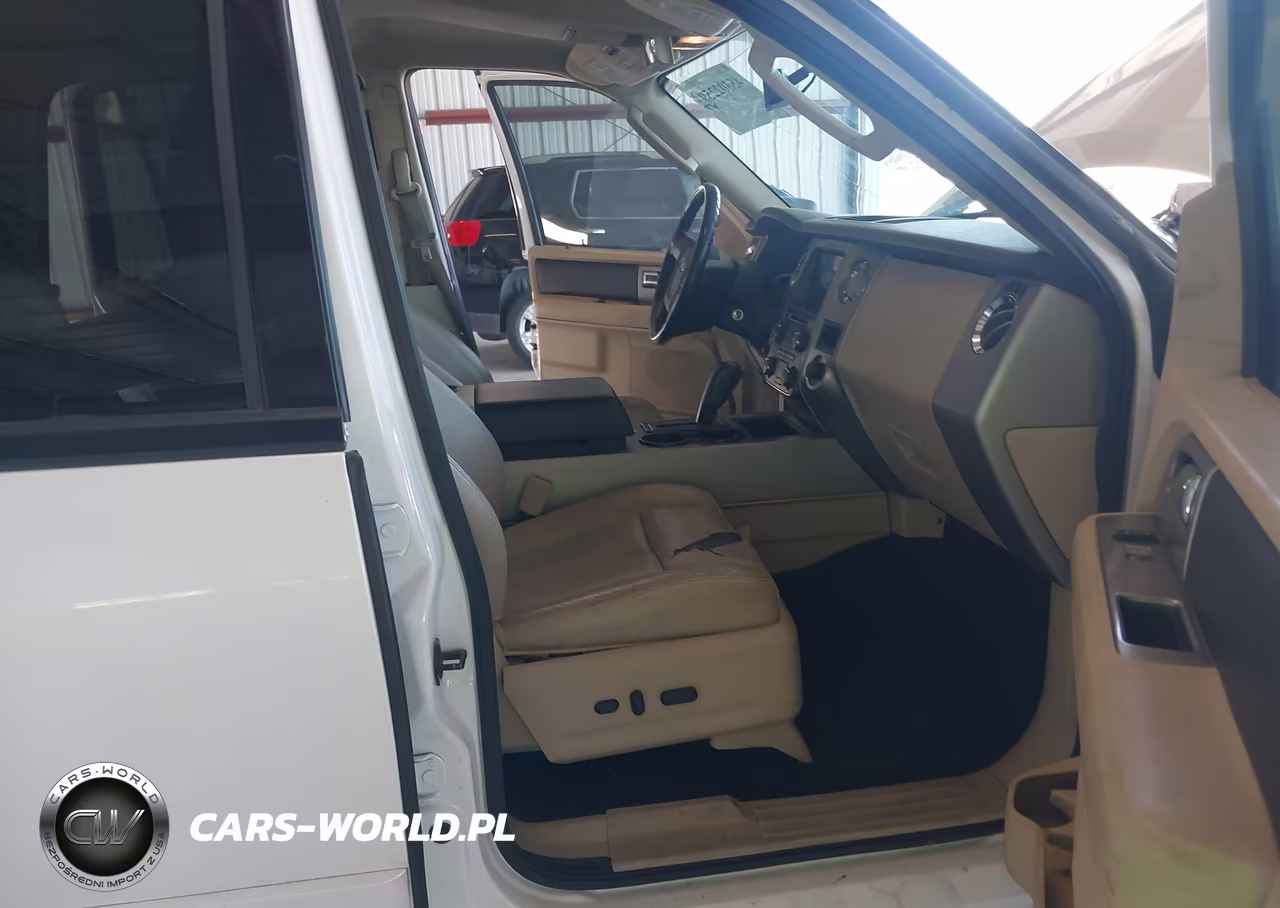 2016 Ford Expedition Xlt VIN:1FMJU1HT1GEF50636 - 5