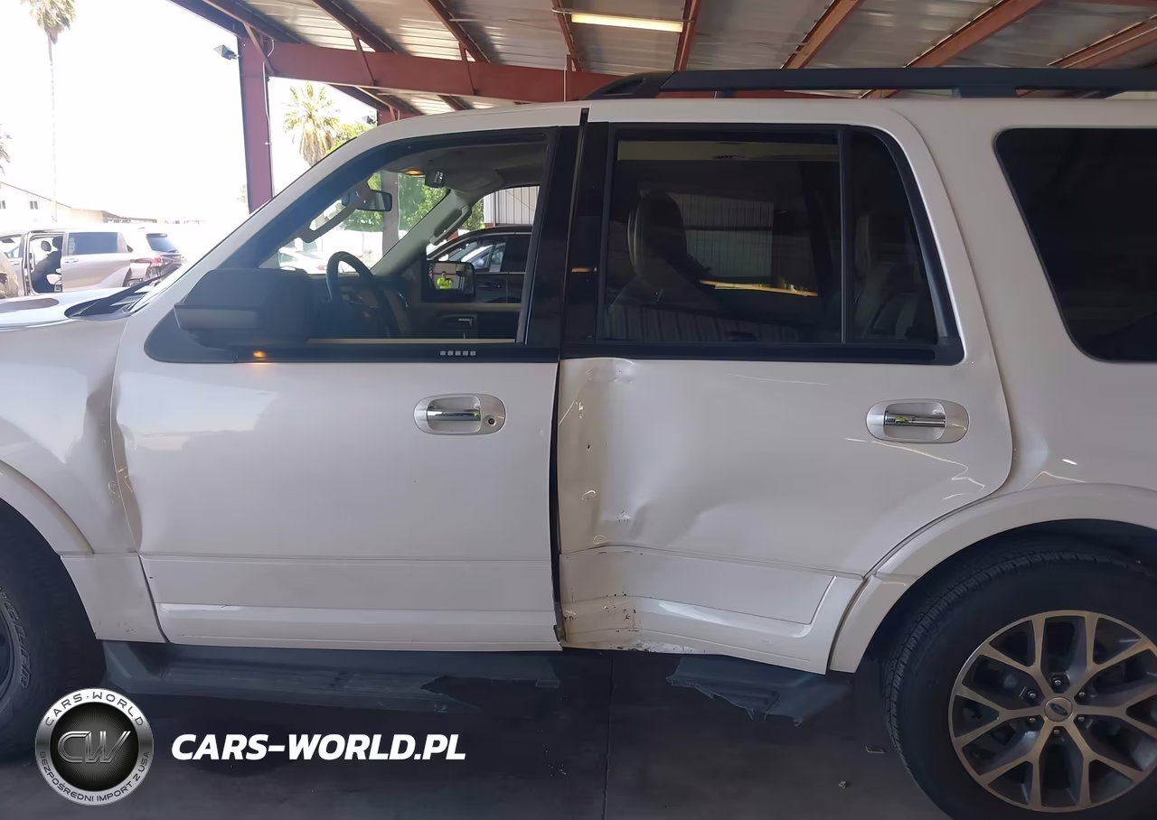 2016 Ford Expedition Xlt VIN:1FMJU1HT1GEF50636 - 6