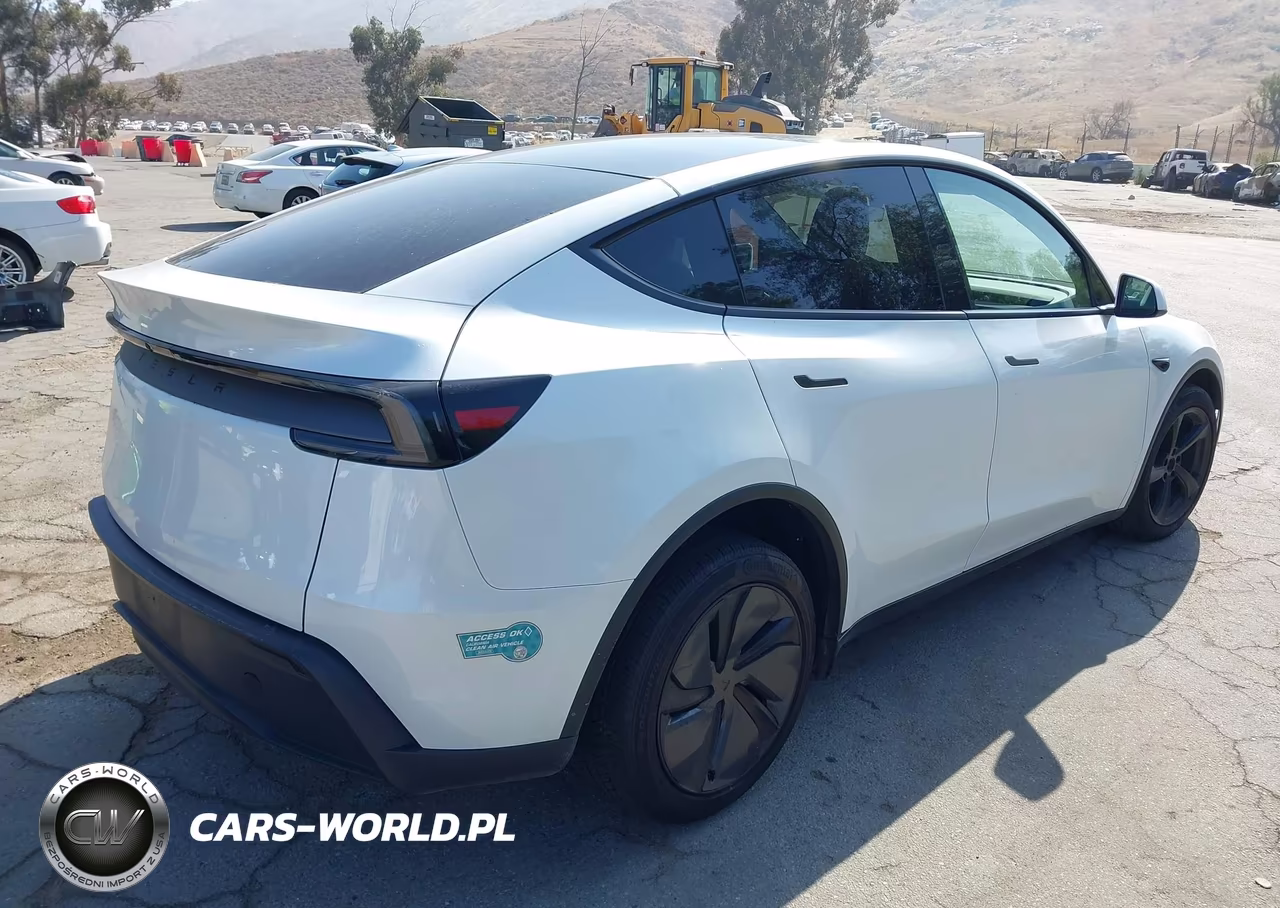 2026 Tesla Model Y Premium Rear-Wheel Drive-Rear-Wheel Drive VIN:7SAYGDED3TF408356 - 4