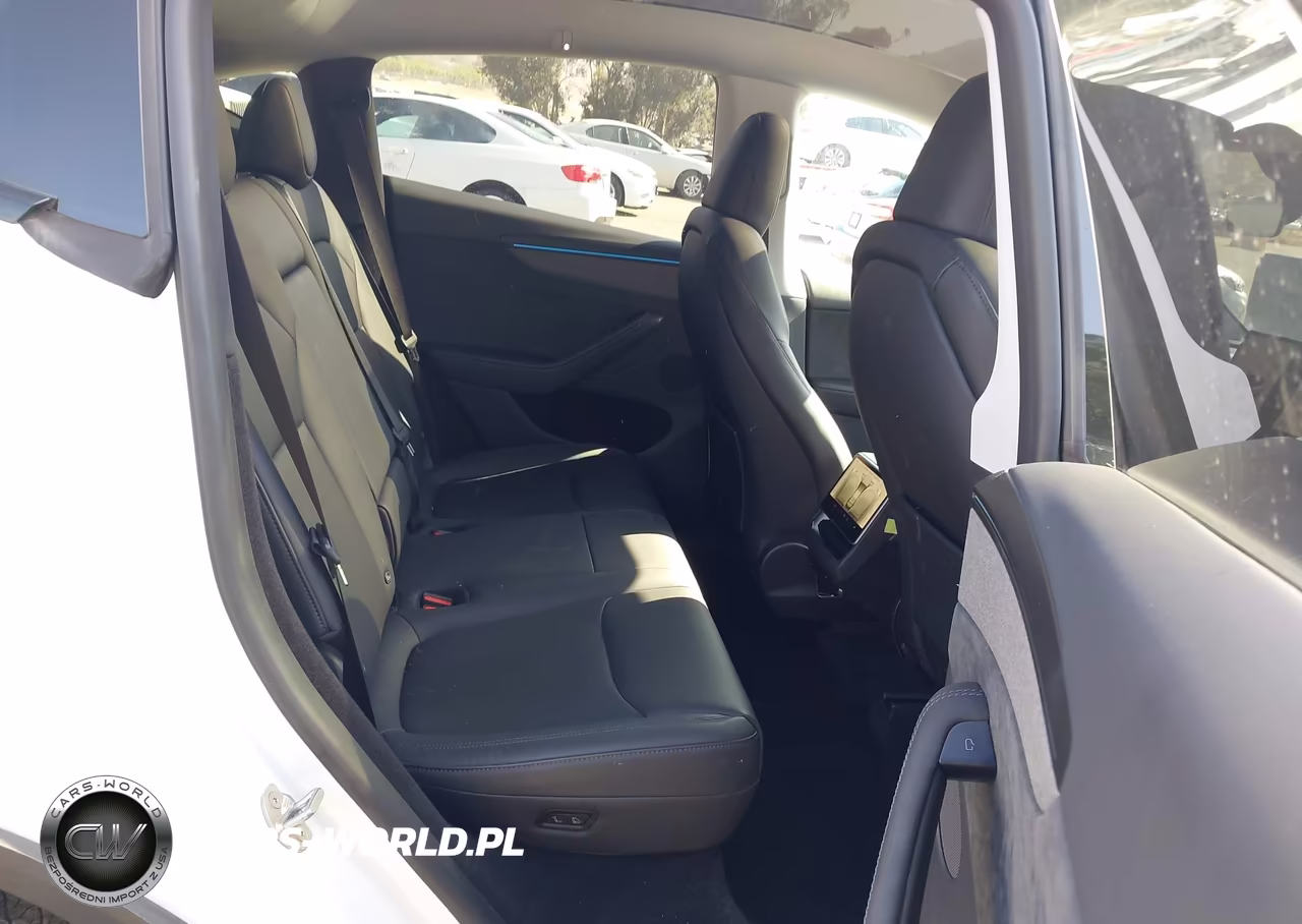 2026 Tesla Model Y Premium Rear-Wheel Drive-Rear-Wheel Drive VIN:7SAYGDED3TF408356 - 8