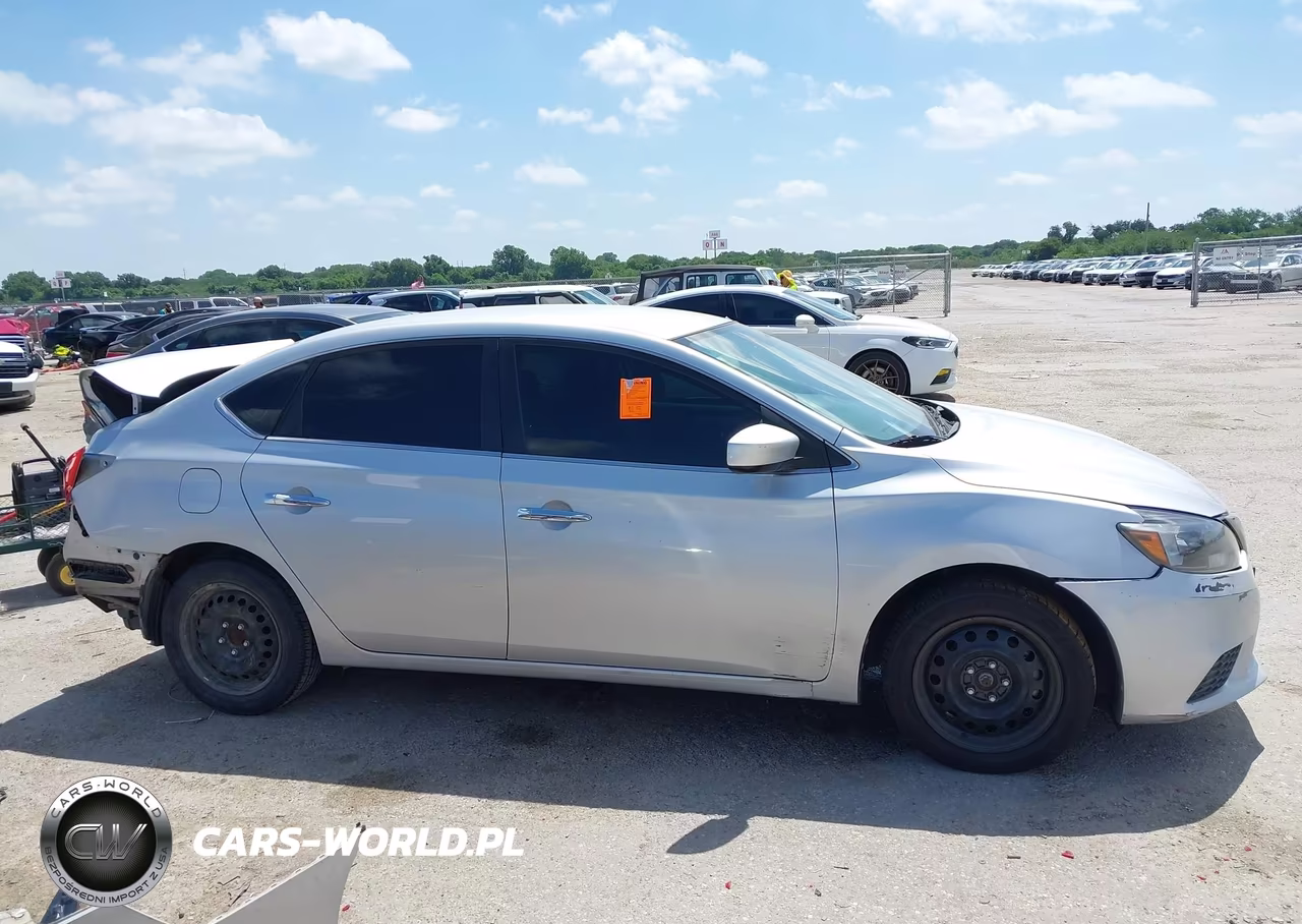 2018 Nissan Sentra S VIN:3N1AB7AP5JY295481 - 14