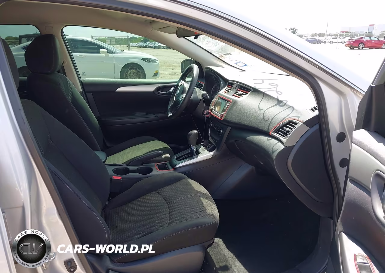 2018 Nissan Sentra S VIN:3N1AB7AP5JY295481 - 5