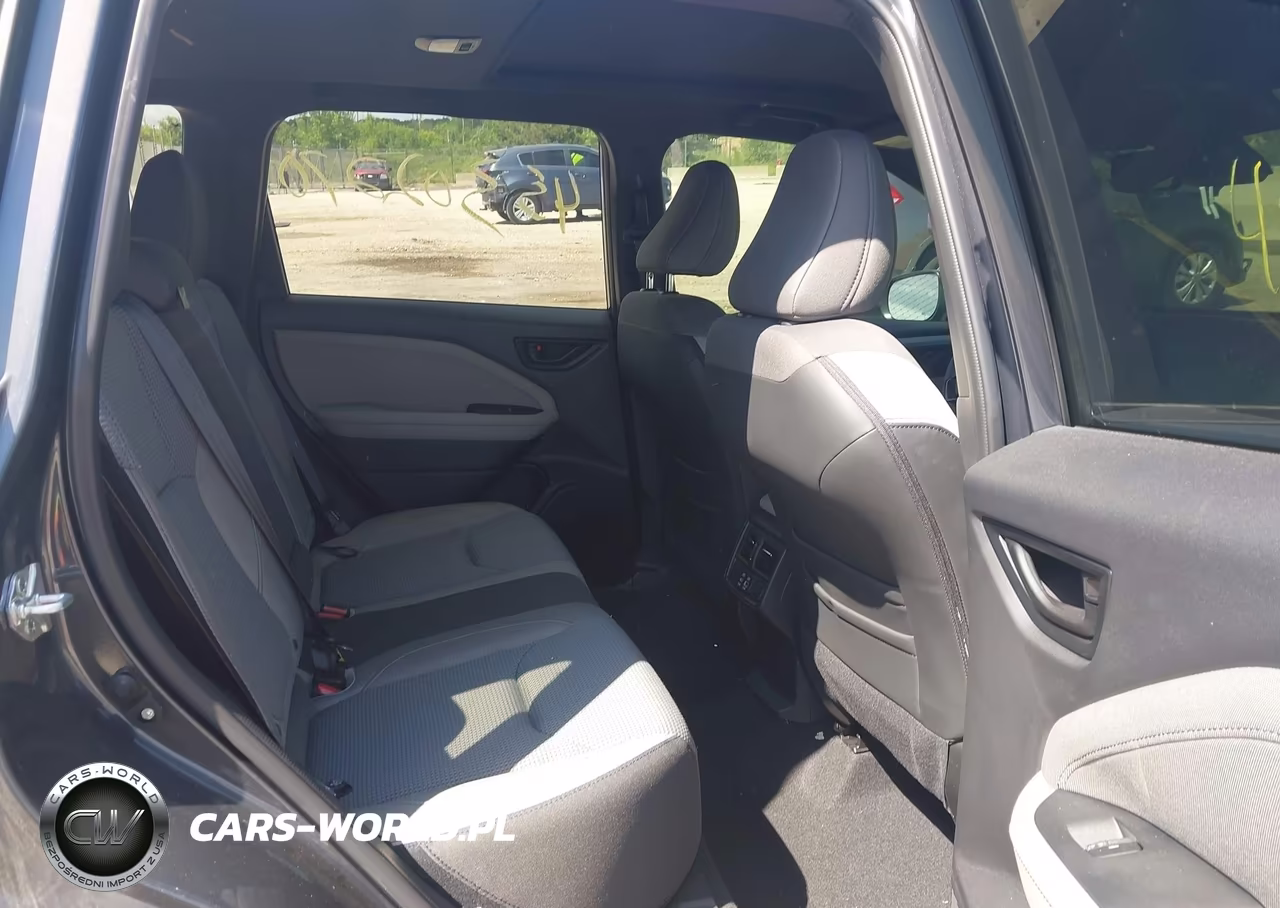 2025 Subaru Forester Premium VIN:JF2SLDBC1SH425344 - 8