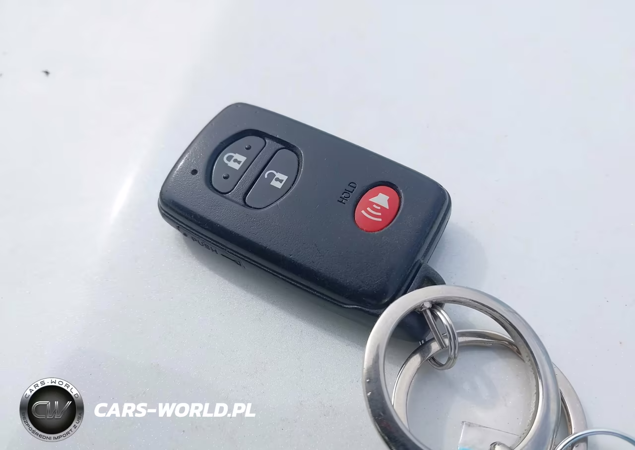 2011 Toyota Prius Three VIN:JTDKN3DU4B0329263 - 11