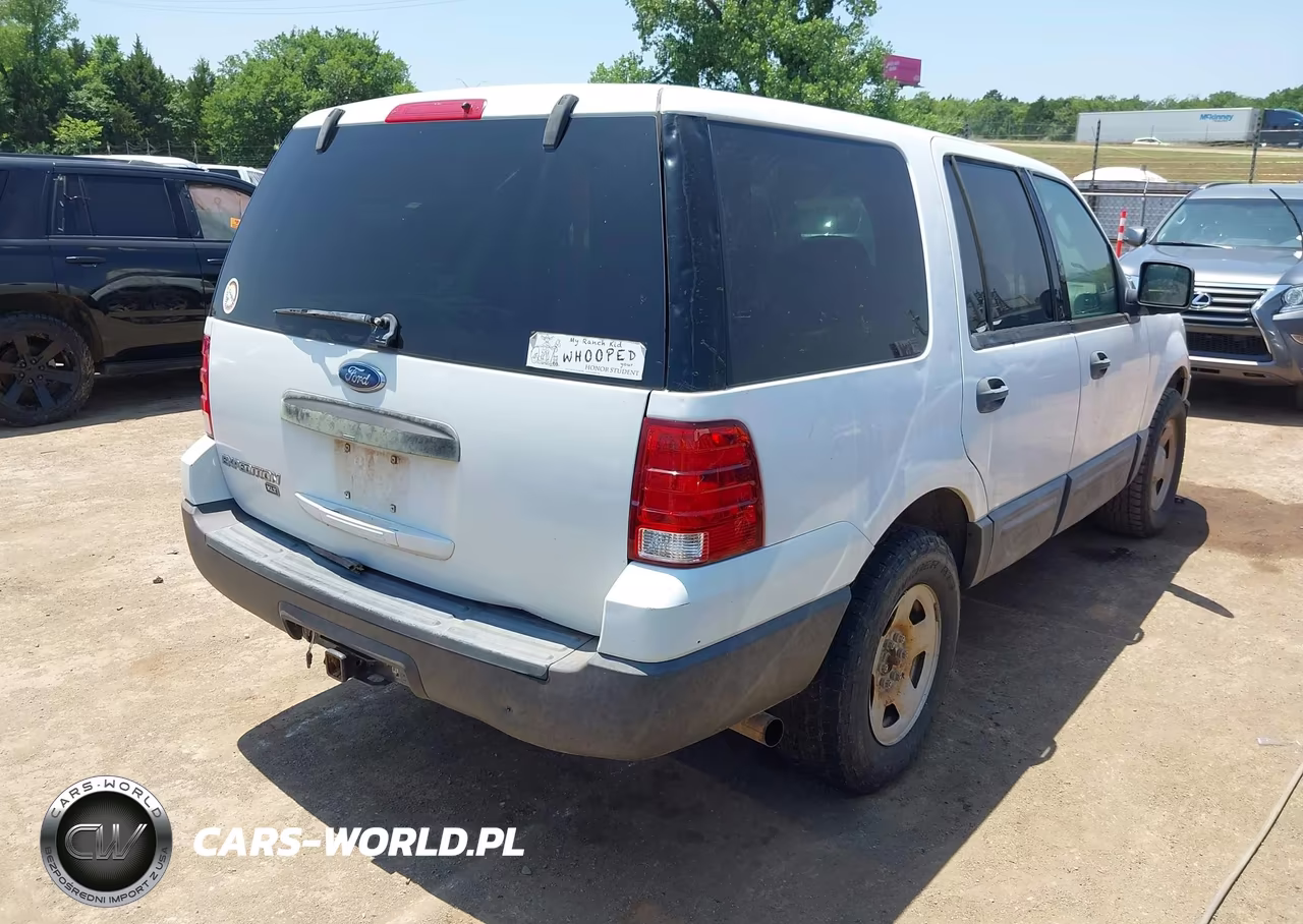 2005 Ford Expedition Xlt VIN:1FMPU16555LB04402 - 4