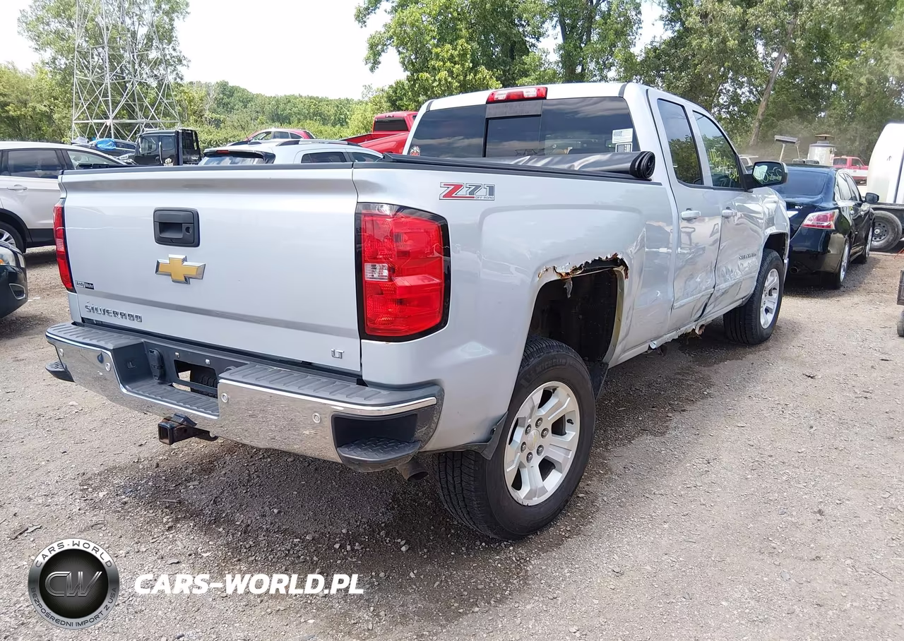 2015 Chevrolet Silverado 1500 2Lt VIN:1GCVKREC1FZ282578 - 4