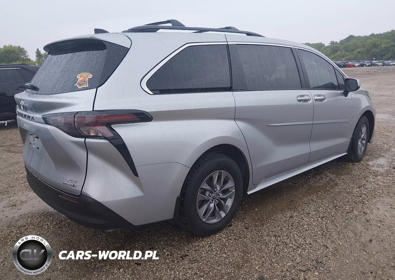 2024 Toyota Sienna Xle VIN:5TDYSKFCXRS121557 - 4