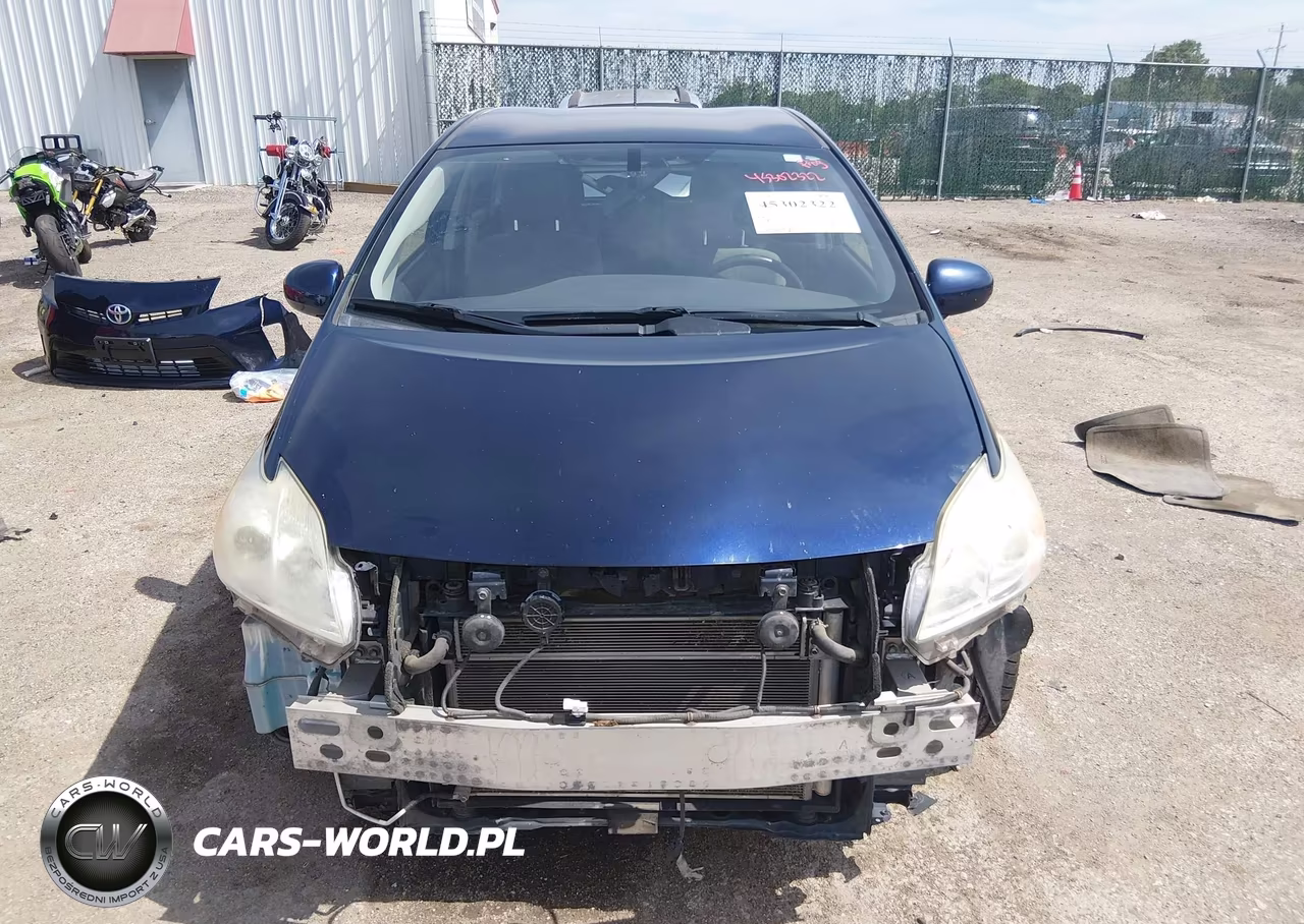 2015 Toyota Prius Two VIN:JTDKN3DU3F0485347 - 13