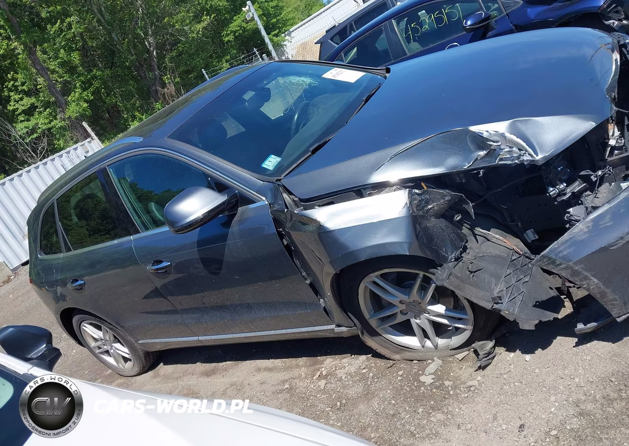 2015 Audi Q5 2.0T Premium VIN:WA1LFAFPXFA099204 - 13
