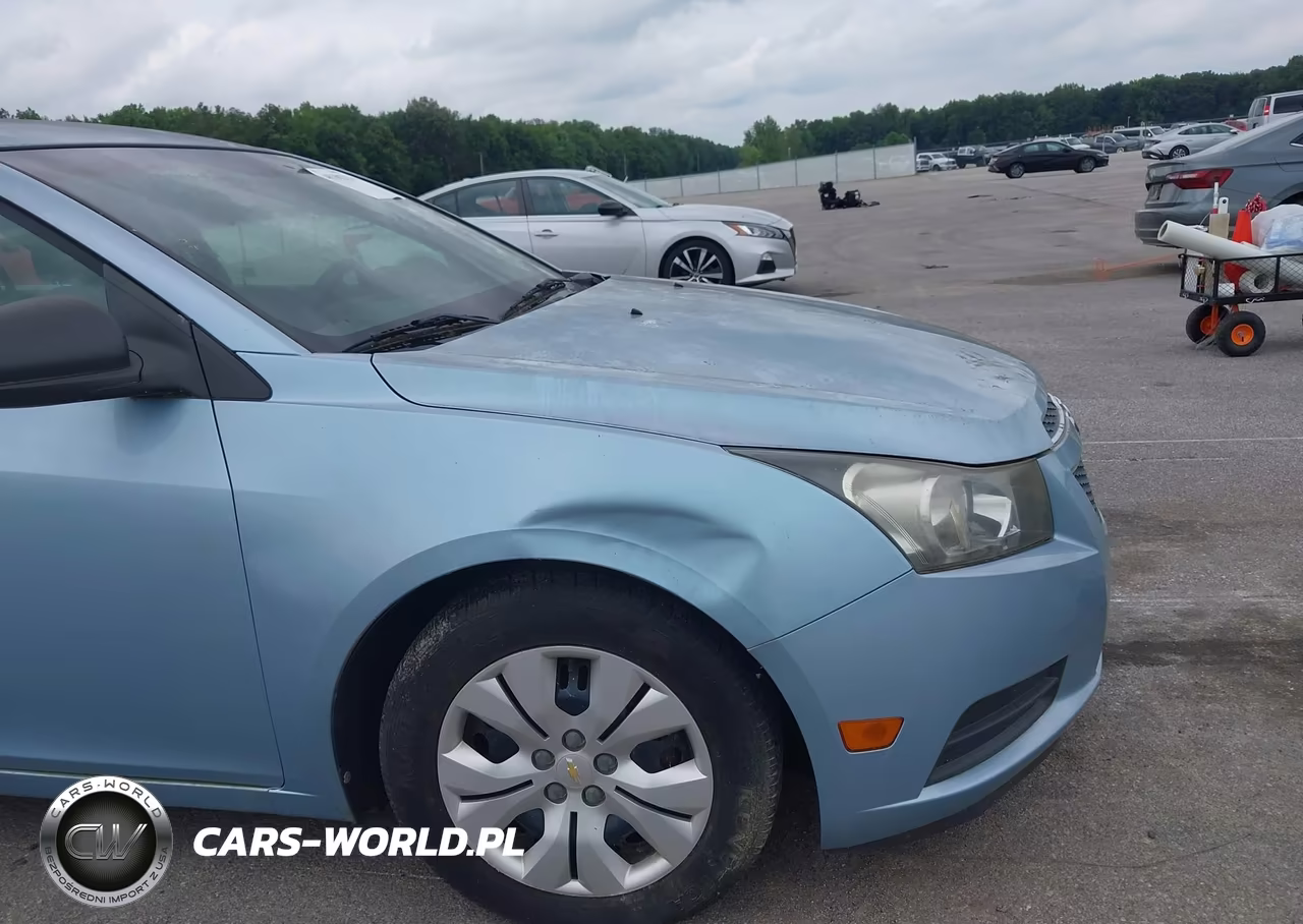 2012 Chevrolet Cruze Ls VIN:1G1PC5SH9C7190794 - 6