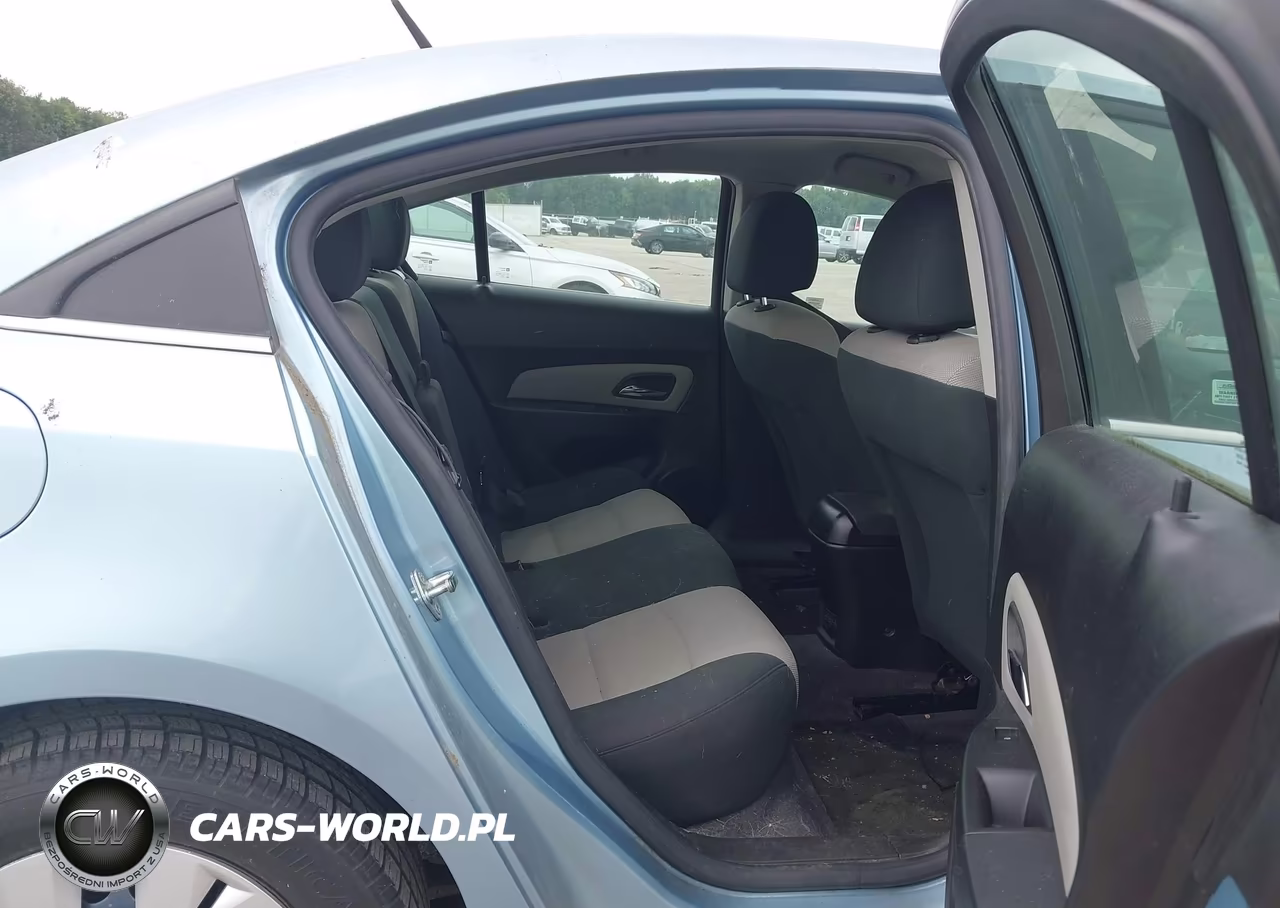 2012 Chevrolet Cruze Ls VIN:1G1PC5SH9C7190794 - 8