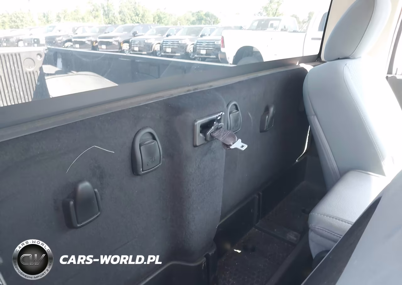 2018 Ram 1500 Tradesman 4X2 8' Box VIN:3C6JR6DG1JG321487 - 8