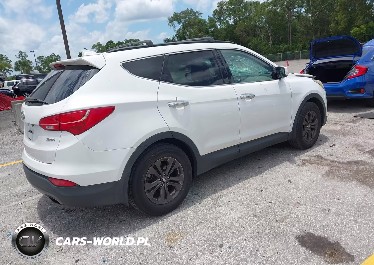 2014 Hyundai Santa Fe Sport 2.4L VIN:5XYZU3LB5EG215207 - 4