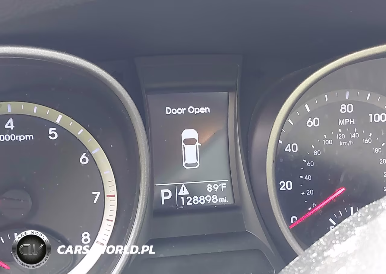 2014 Hyundai Santa Fe Sport 2.4L VIN:5XYZU3LB5EG215207 - 7