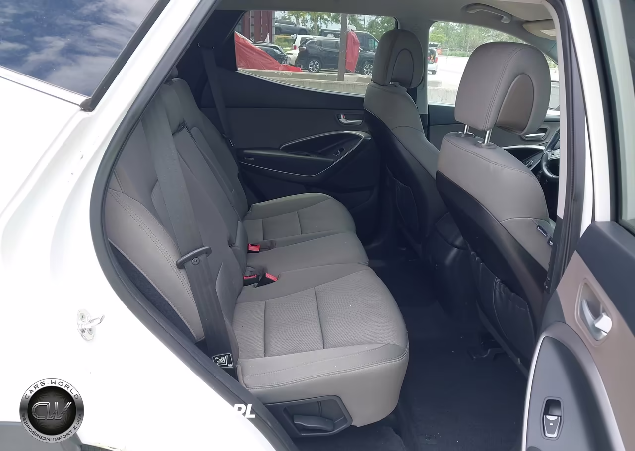 2014 Hyundai Santa Fe Sport 2.4L VIN:5XYZU3LB5EG215207 - 8