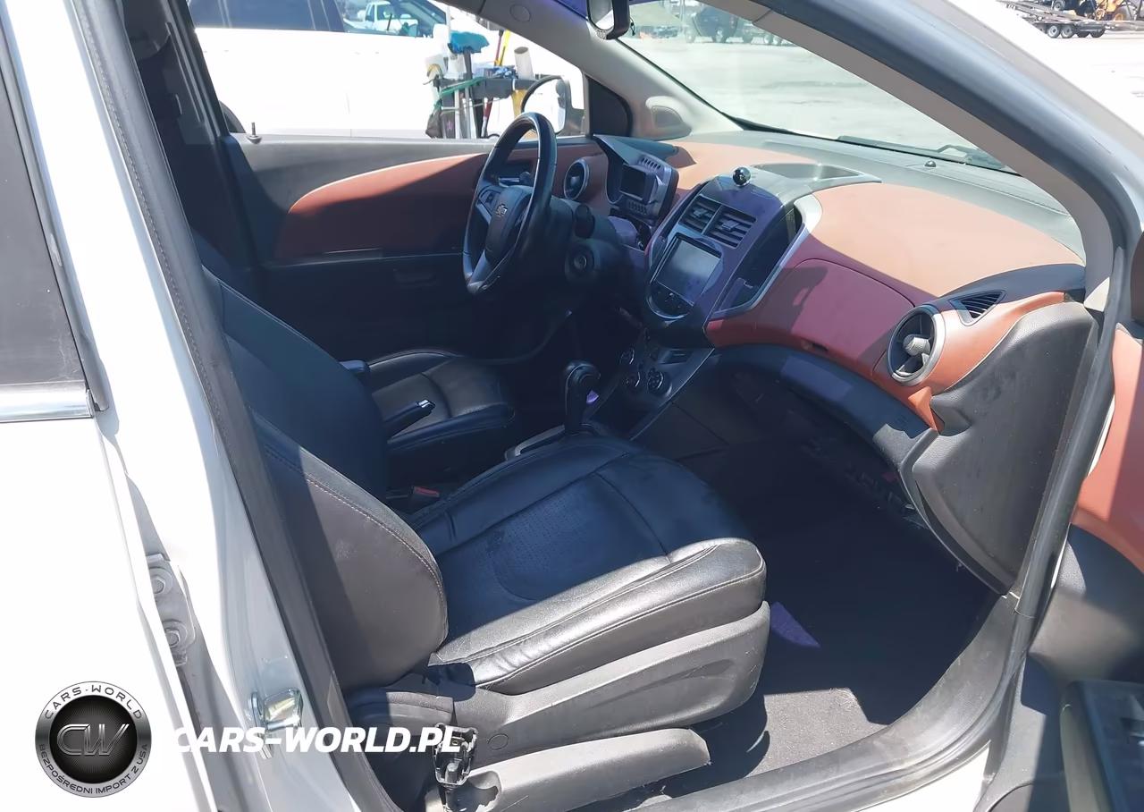 2015 Chevrolet Sonic Ltz Auto VIN:1G1JE5SB8F4123914 - 5
