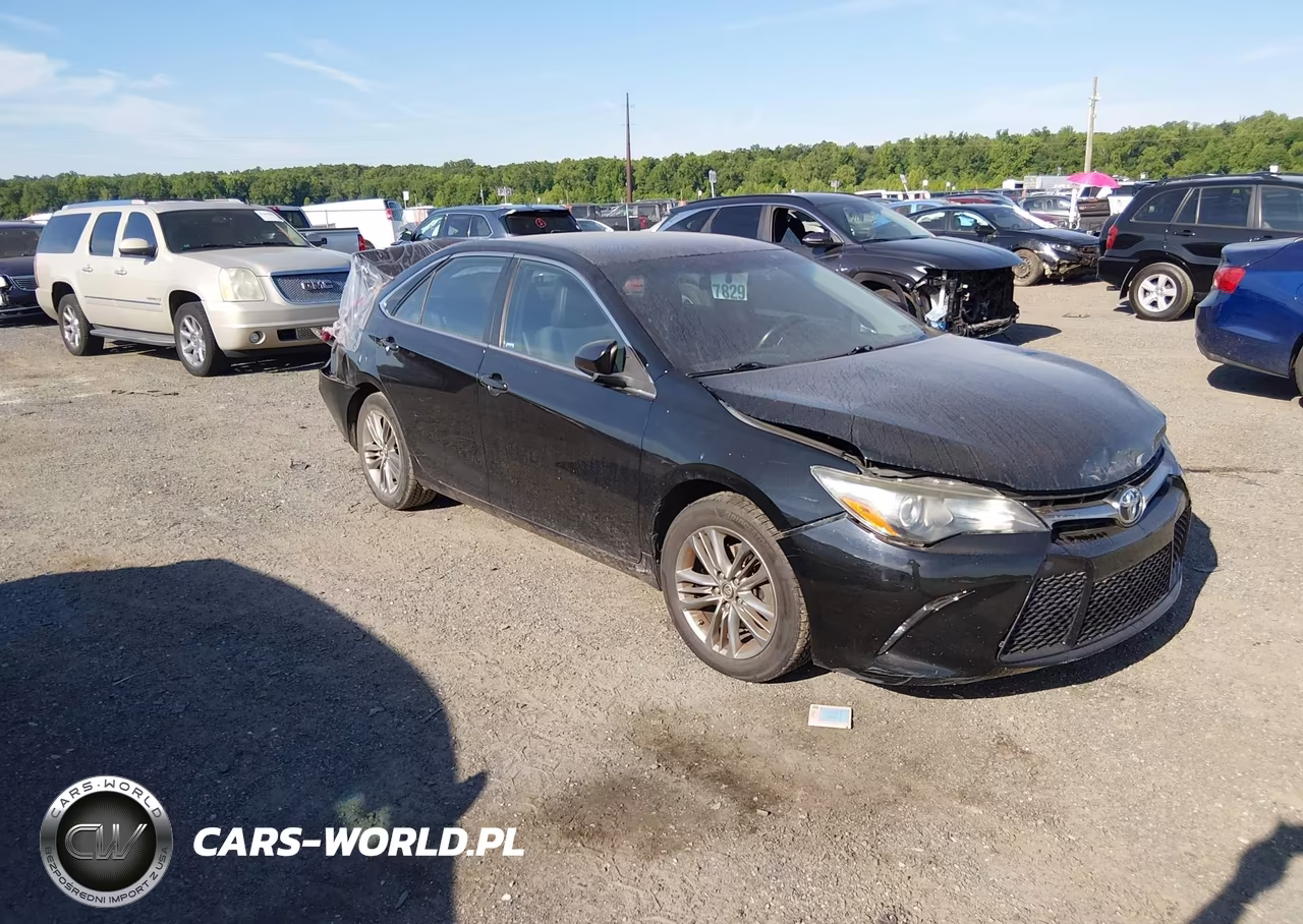 2016 Toyota Camry Se – zdjęcie 1 z 16