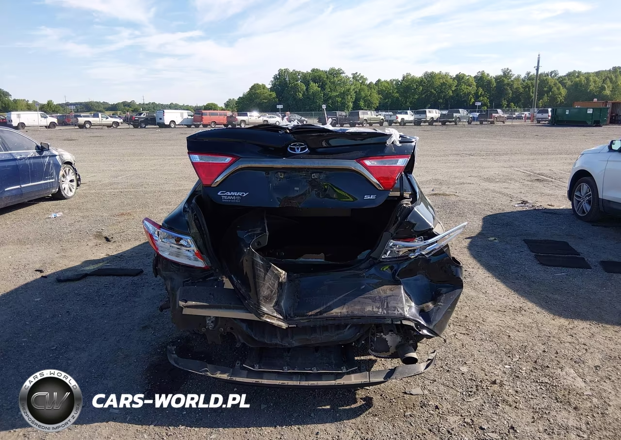 2016 Toyota Camry Se VIN:4T1BF1FK6GU206752 - 16