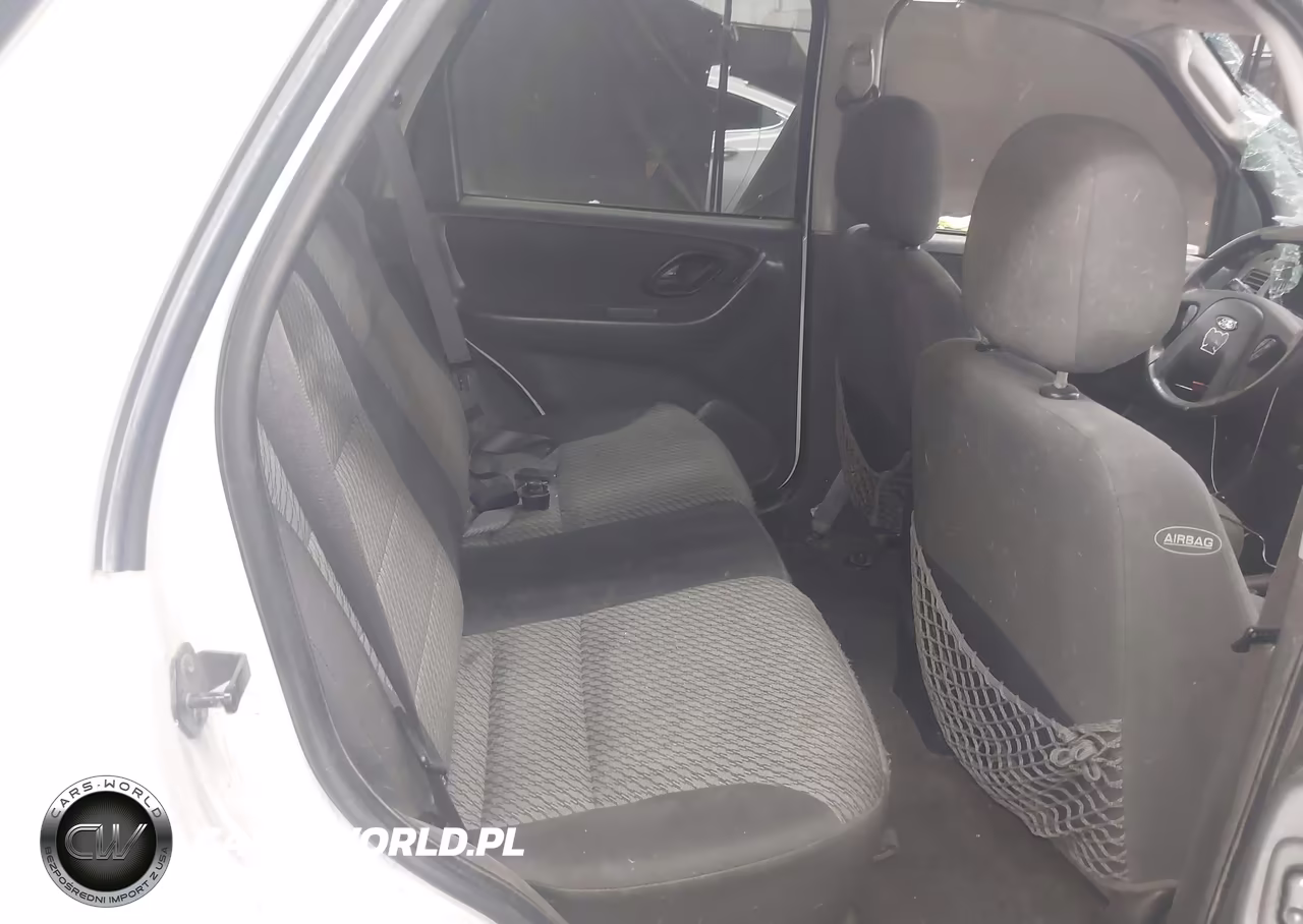 2004 Ford Escape Xlt VIN:1FMCU03124KB11029 - 8