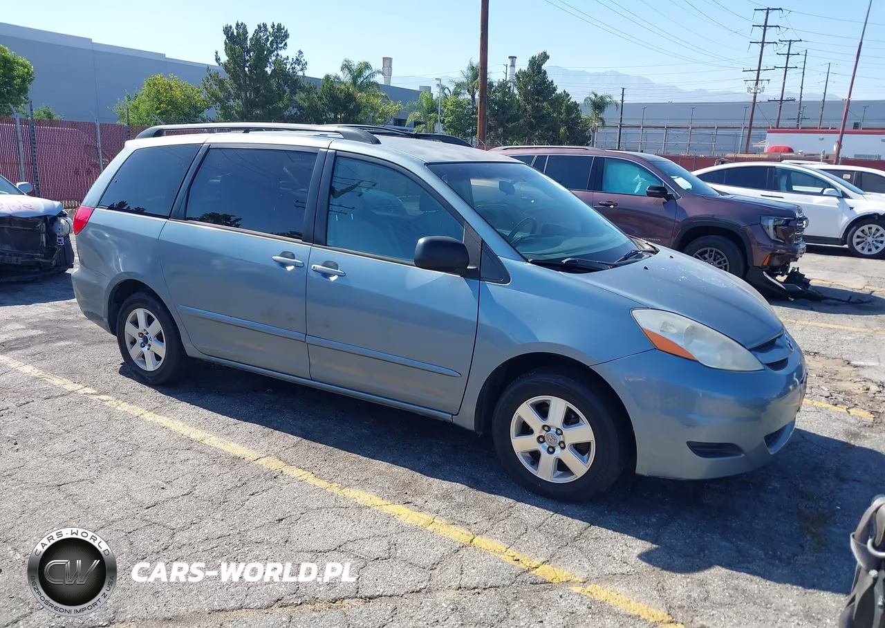 2006 Toyota Sienna Le