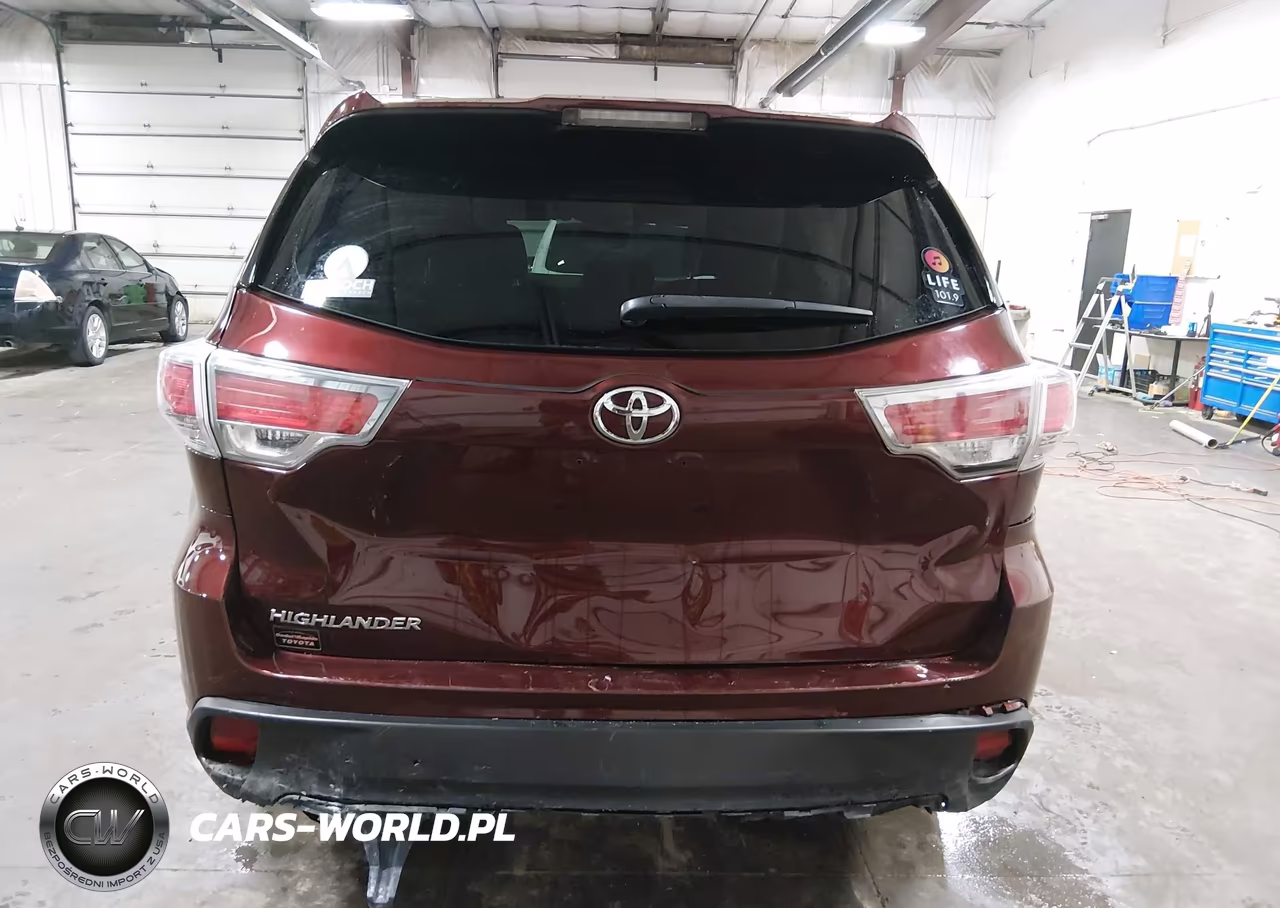 2016 Toyota Highlander Le VIN:5TDZARFH0GS021346 - 17